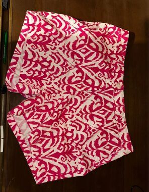 Crown & Ivy Size 20 Shorts